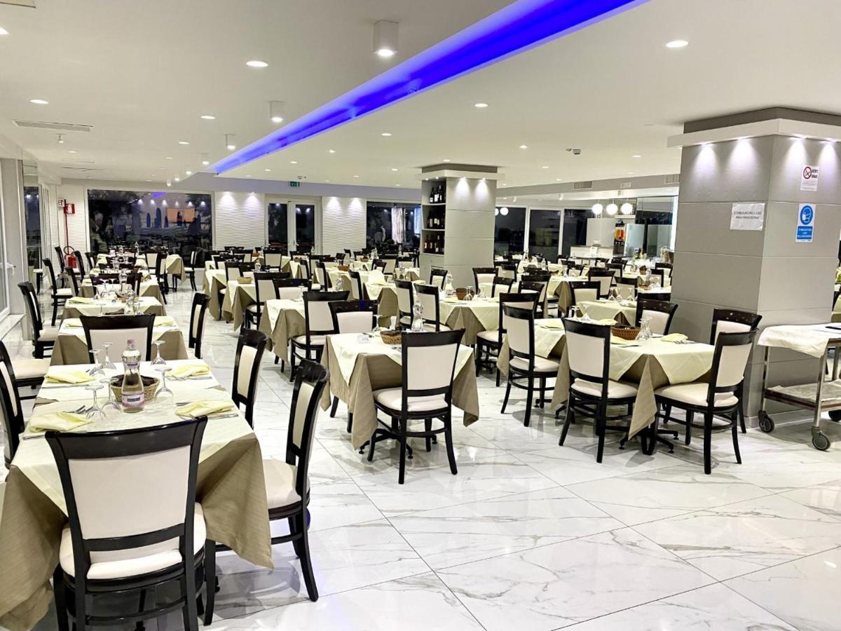 Hotel Blu Porto Cesareo Luaran gambar